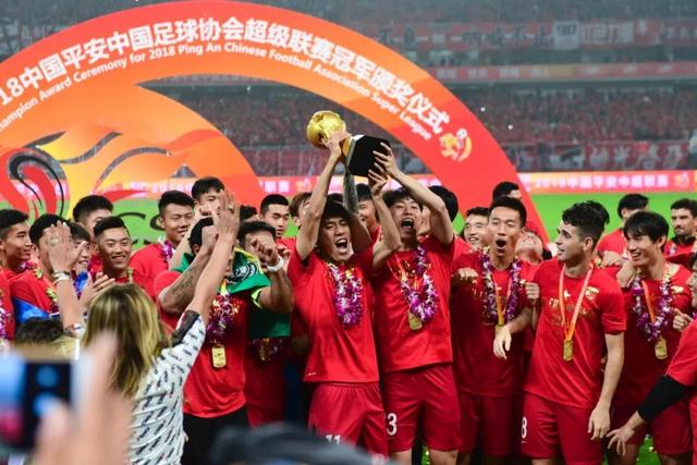 维尼修斯梅开二度，内马尔登场亮相，巴西队3：0战胜苏格兰队